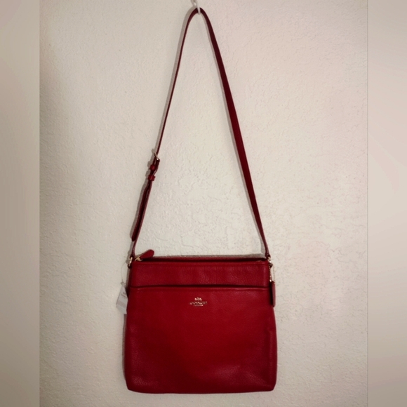 Coach Red Signature Pebbled Leather File Bag NWT - Picture 2 of 13